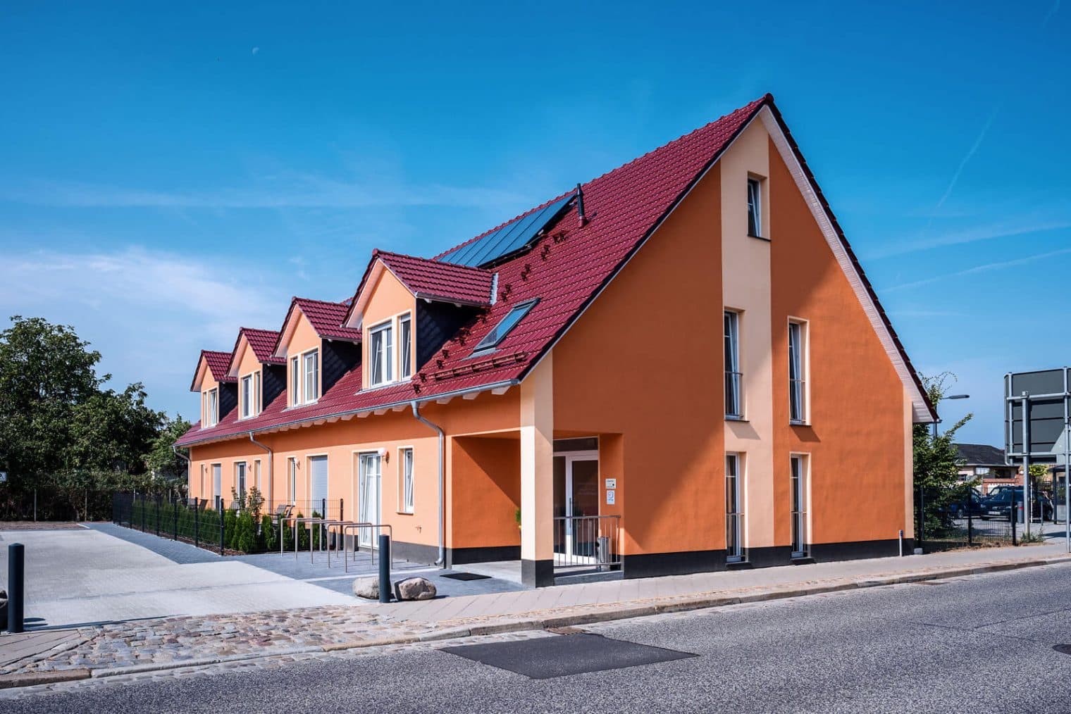 restaurant-und-pension-storchenklause-bettenhaus-strassenseite